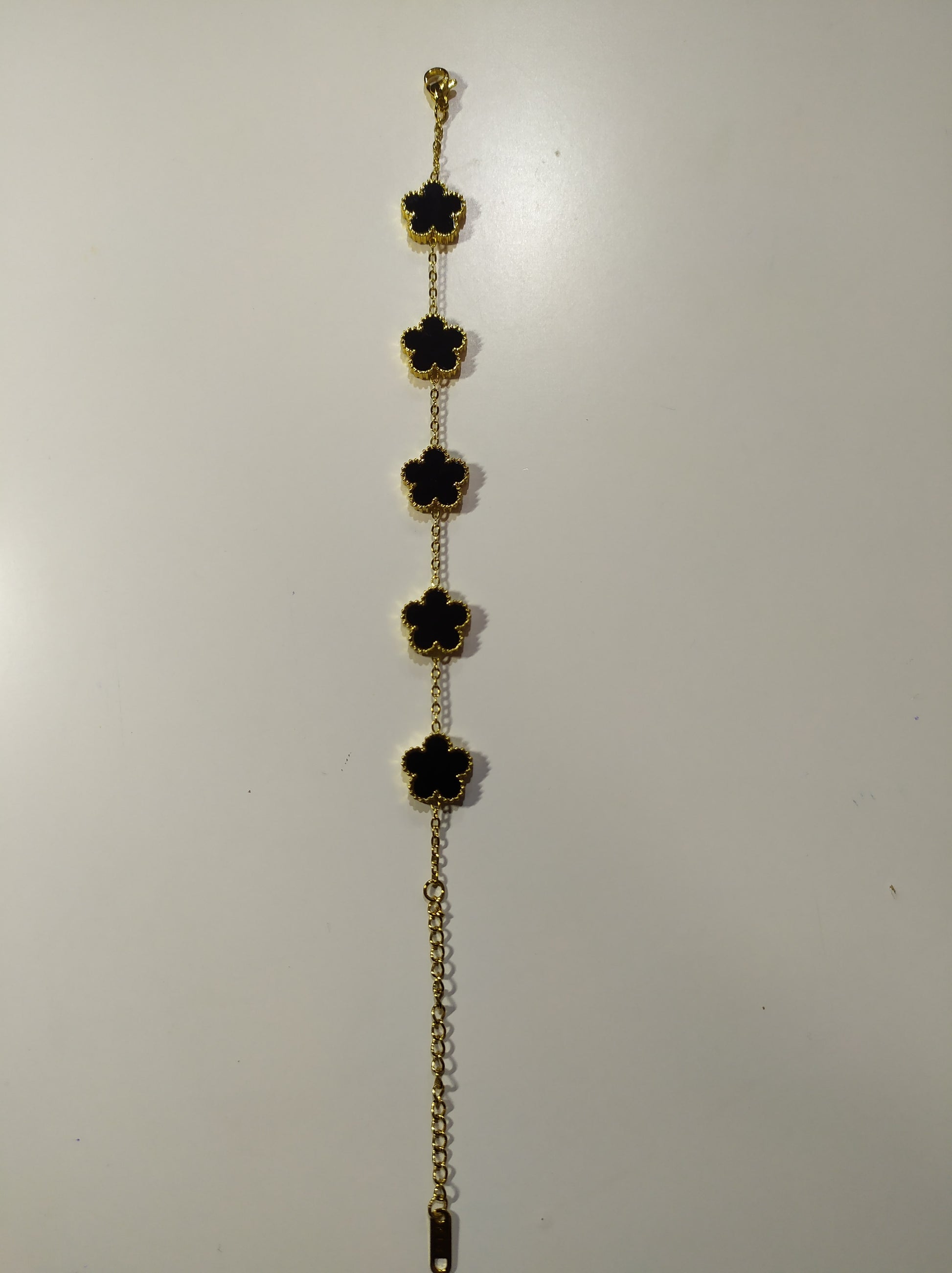 Pulsera trebol de cinco hojas negro - additional image 10